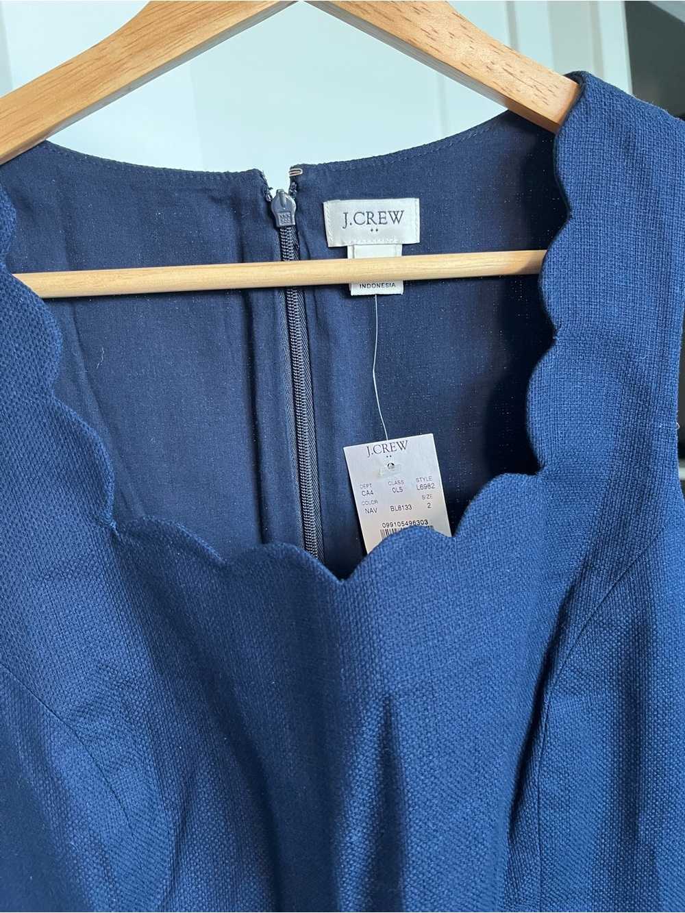 J.Crew Navy Scalloped Sheath Dress Size 2 NWT Lined Cotton Workwear - Picture 4 of 13